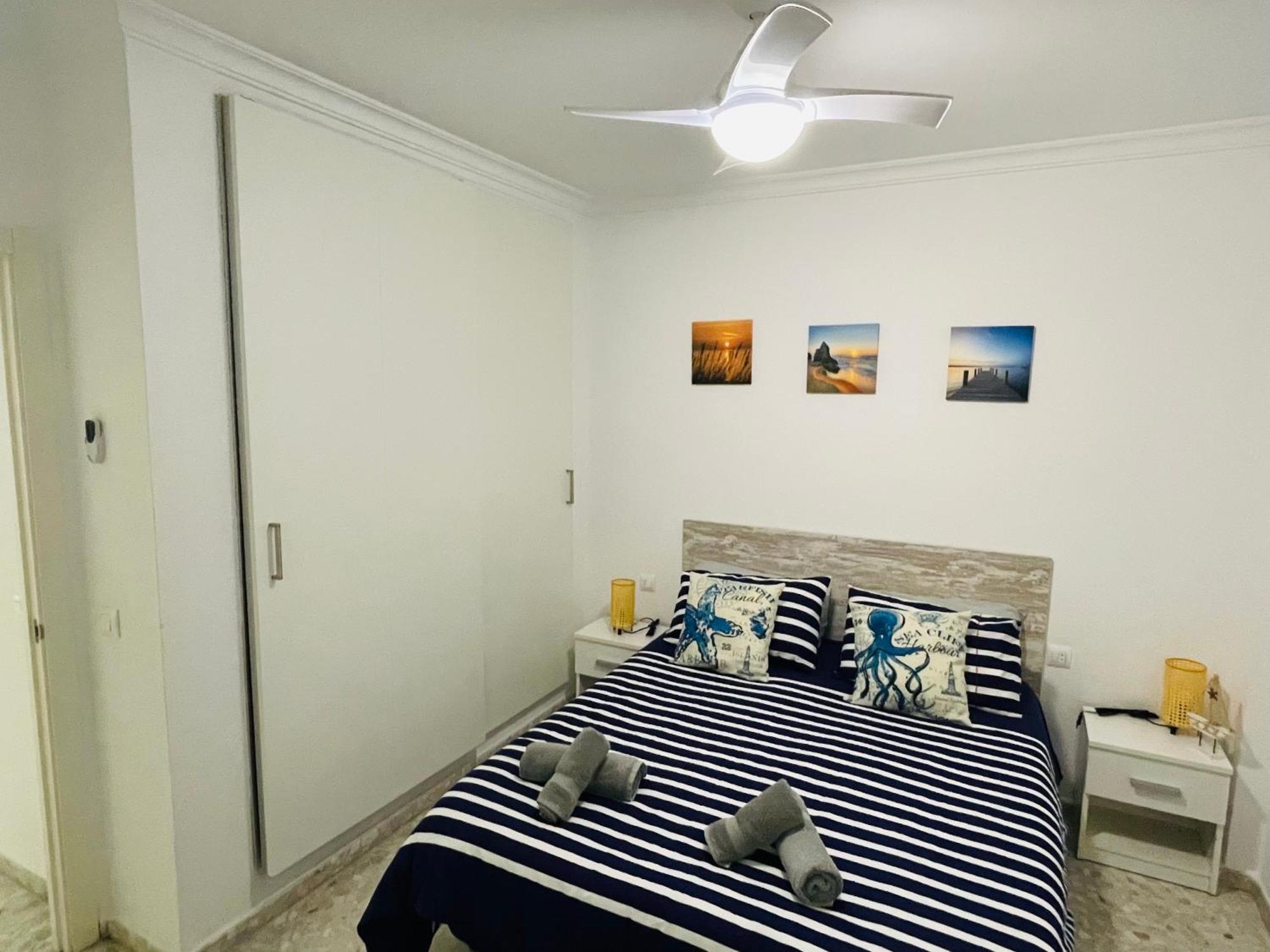 Apartamento Conil Playa & Centrico, Con Aire Acond Y Wifi -Solo Familias Y Parejas- Кониль-де-ла-Фронтера Экстерьер фото